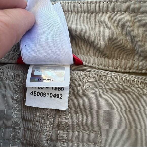 North Face tan ripstop type hiking shorts Size 4 - Picture 5 of 6